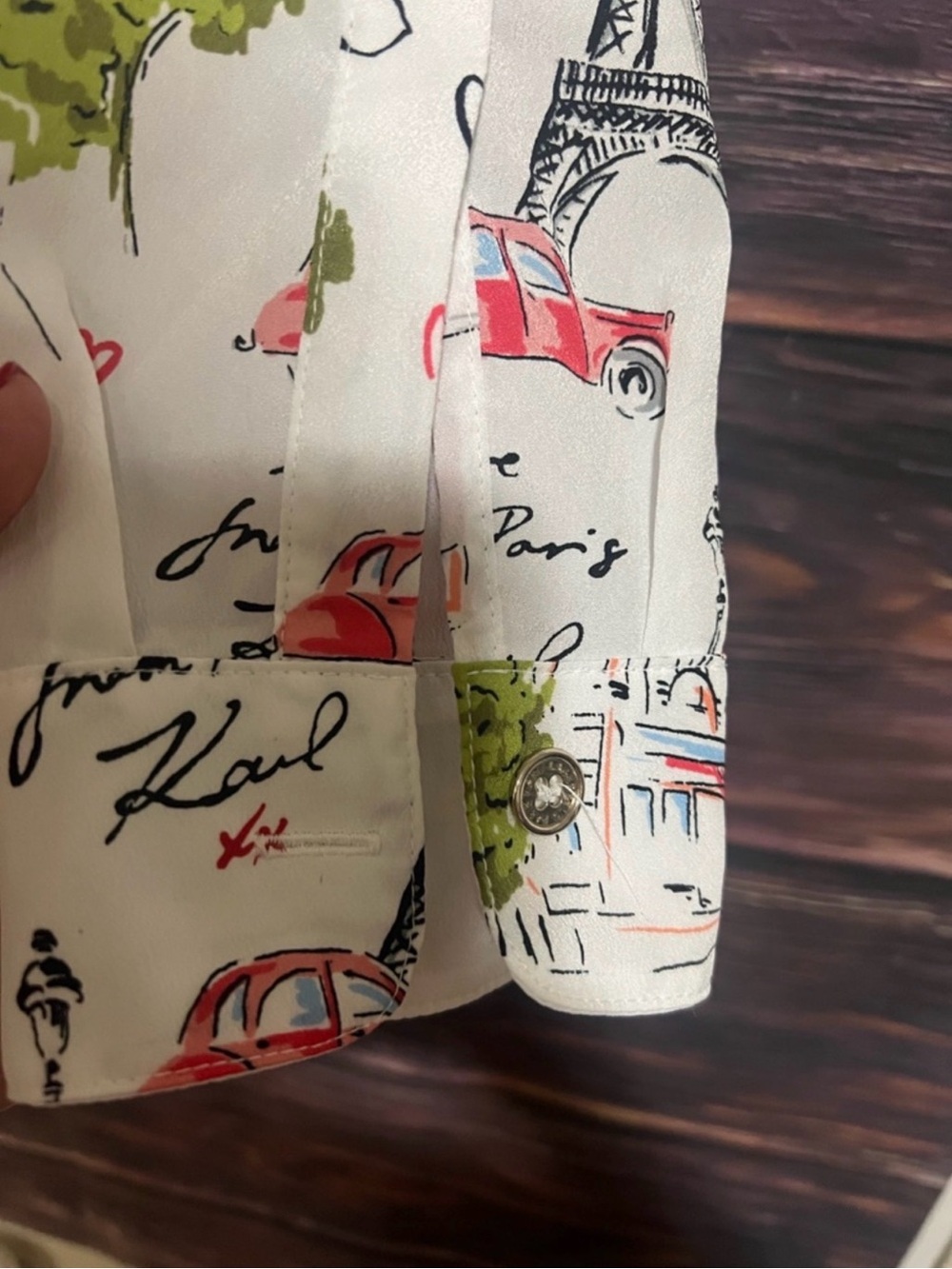 Karl Lagerfeld White Paris Sketch Button-Front Shirt with Red and Green Accents - Picture 6 of 9